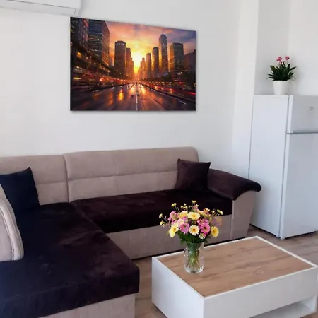 Shaterovi Gerbera Panoram Апартамент *